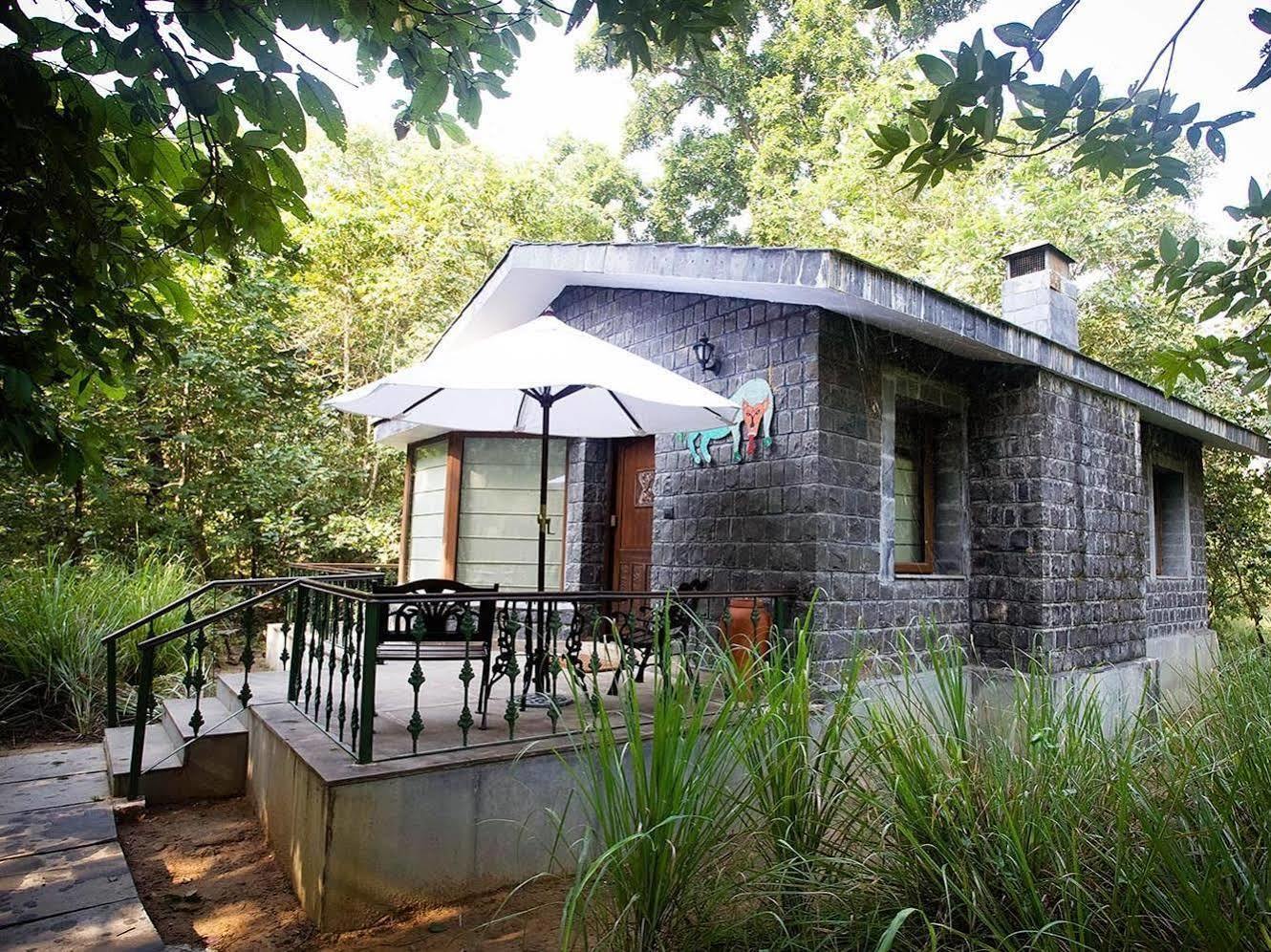 Singinawa Jungle Lodge Kanha Lagma Luaran gambar